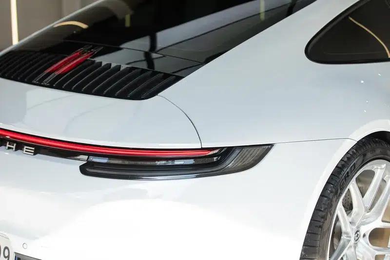 Porsche 911 2020 Carrera 3.0T — миниатюра 10