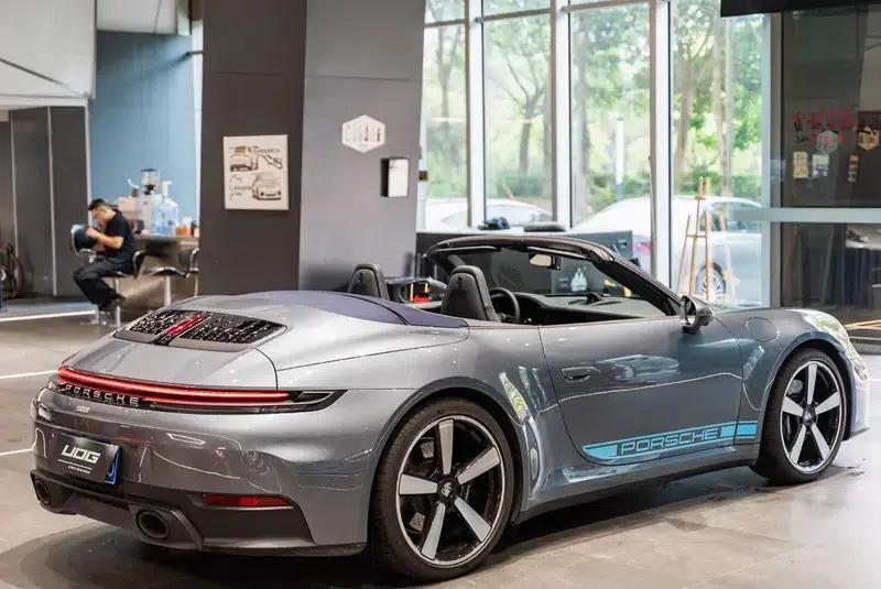 2025 Porsche 911 Carrera Cabriolet 3.0T — миниатюра 7