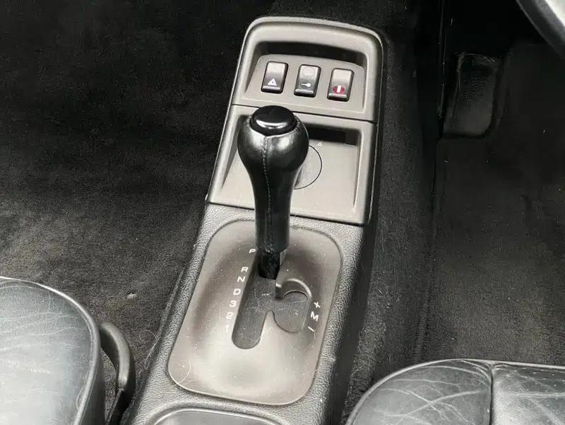 Porsche 911 1990 3.6L Automatic Rear-Wheel Drive 4-Seater Factory Custom Edition — миниатюра 18