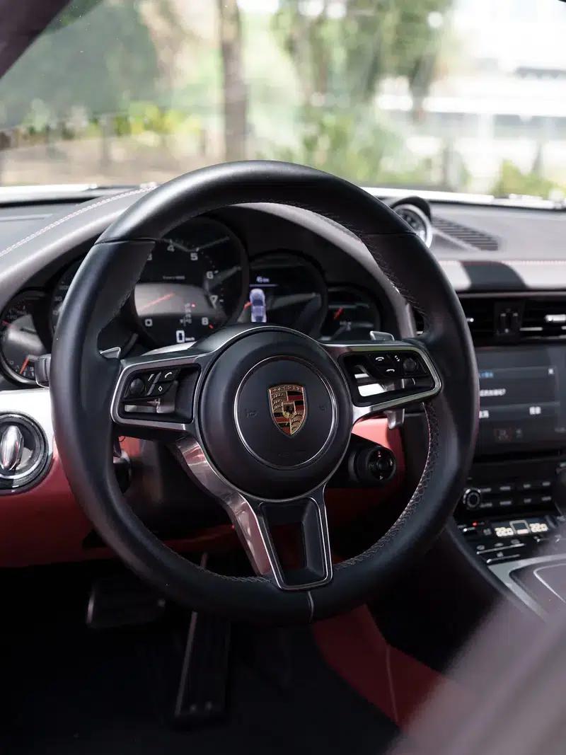2016 Porsche 911 Carrera 3.0T — миниатюра 10
