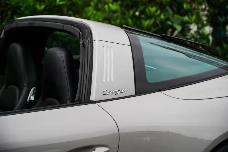 2016 Porsche 911 Targa 4 3.0T — миниатюра 27