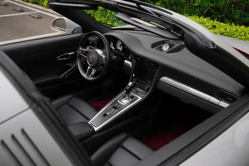 2016 Porsche 911 Targa 4 3.0T — миниатюра 39