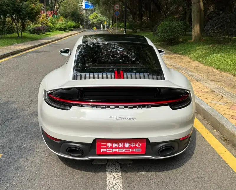 Porsche 911 2020 Carrera 3.0T — миниатюра 6