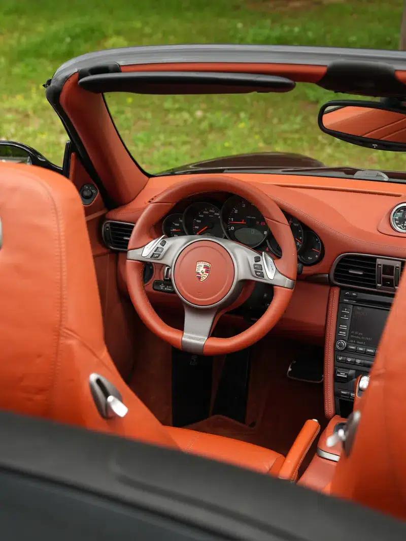 Porsche 911 2008 Carrera Cabriolet 3.6L — миниатюра 10