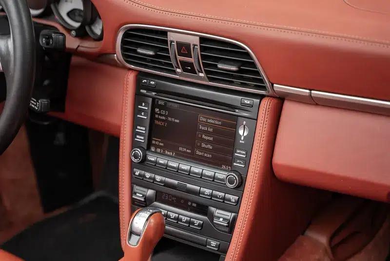 Porsche 911 2008 Carrera S Cabriolet 3.8L — миниатюра 12