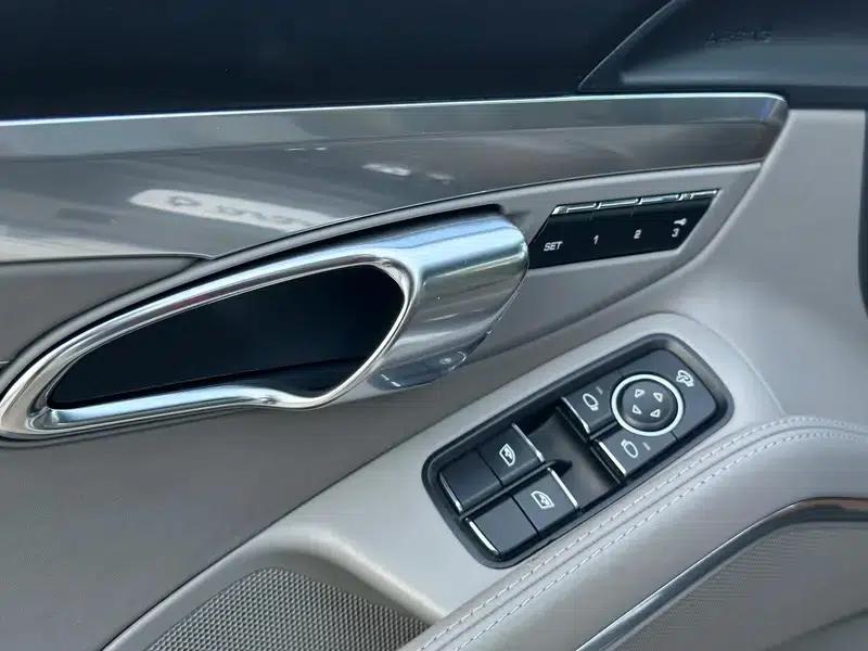 2012 Porsche 911 Carrera 3.4L — миниатюра 29