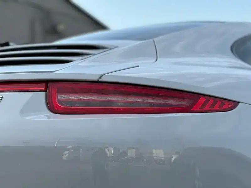 2012 Porsche 911 Carrera 3.4L — миниатюра 8