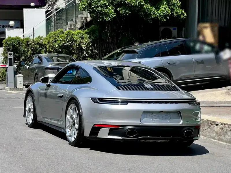 2022 Porsche 911 Carrera 3.0T — миниатюра 5