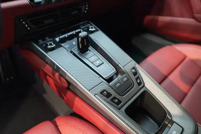 2023 Porsche 911 Targa 4 3.0T — миниатюра 15