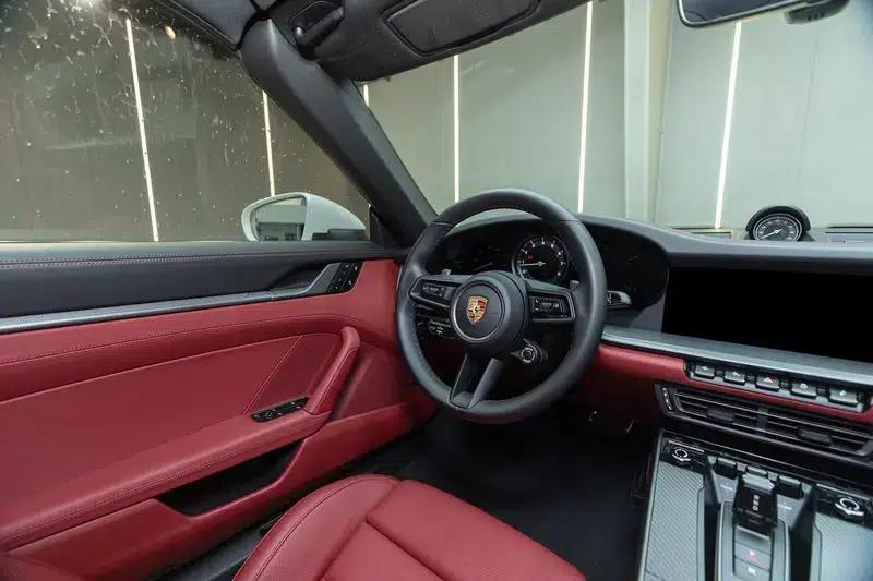 2023 Porsche 911 Targa 4 3.0T — миниатюра 16