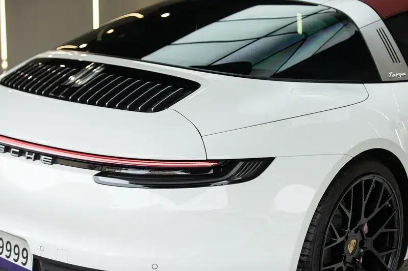 2023 Porsche 911 Targa 4 3.0T — миниатюра 6