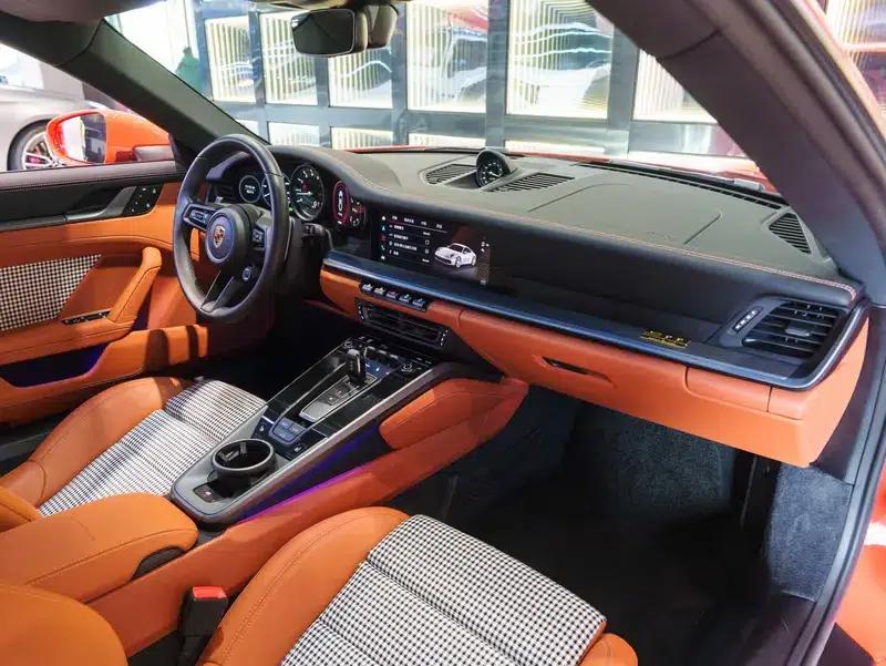 2022 Porsche 911 Carrera 3.0T — миниатюра 16