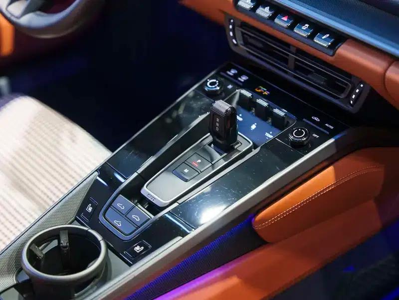 2022 Porsche 911 Carrera 3.0T — миниатюра 18
