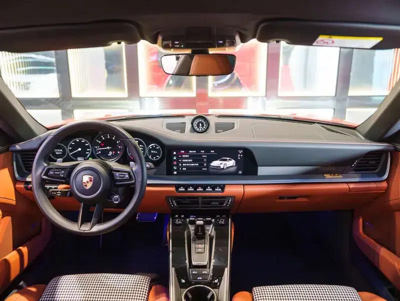 2022 Porsche 911 Carrera 3.0T — миниатюра 19