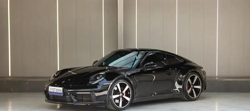 Porsche 911 2020 Carrera 3.0T — миниатюра 1