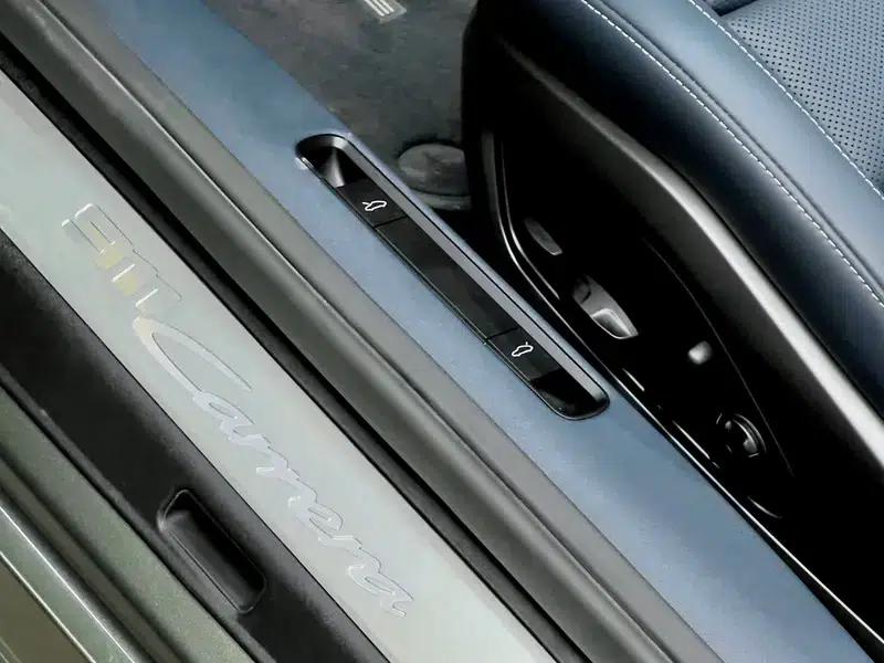 Porsche 911 2020 Carrera 3.0T — миниатюра 11