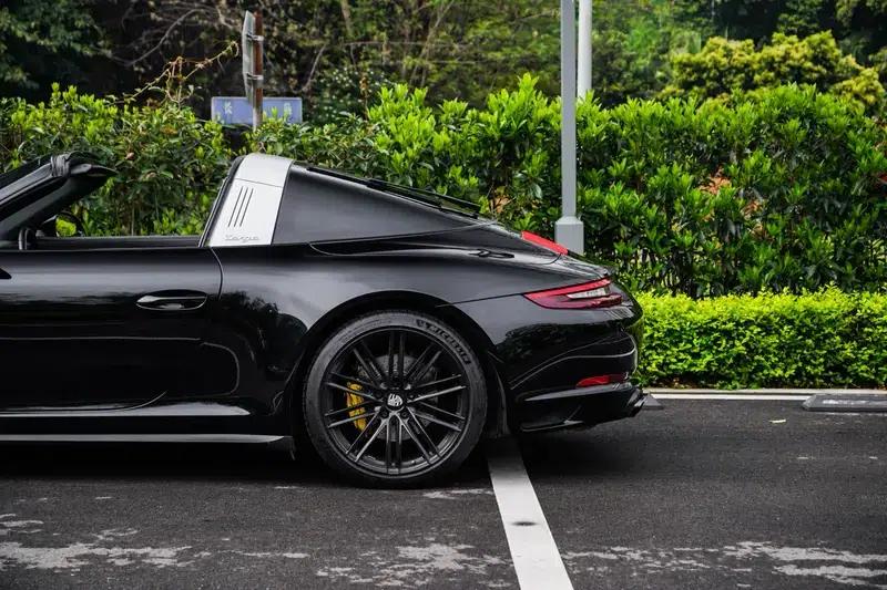 2016 Porsche 911 Targa 4 3.0T — миниатюра 28