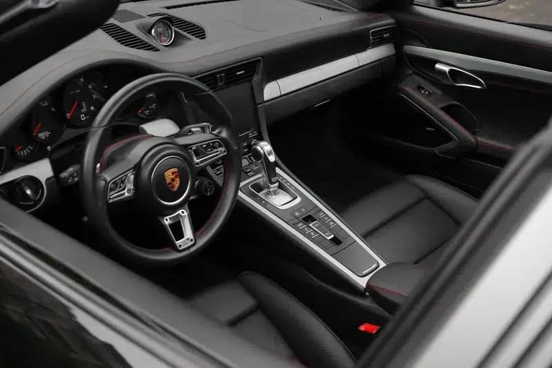 2016 Porsche 911 Targa 4 3.0T — миниатюра 35