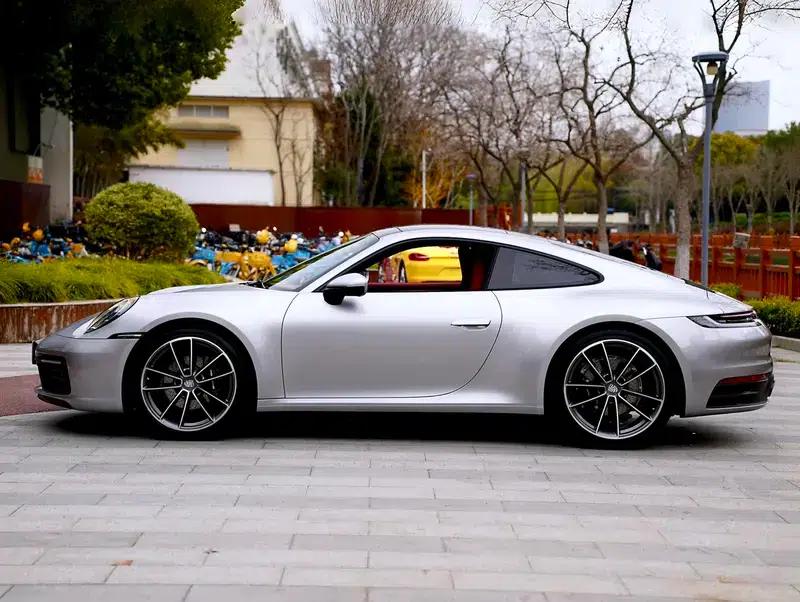 2023 Porsche 911 Carrera 3.0T — миниатюра 4