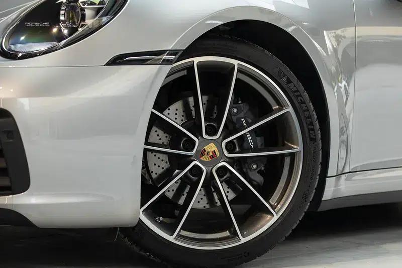2023 Porsche 911 Carrera 3.0T — миниатюра 12