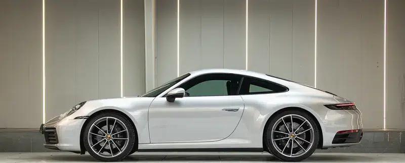 2023 Porsche 911 Carrera 3.0T — миниатюра 3