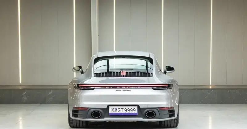2023 Porsche 911 Carrera 3.0T — миниатюра 5
