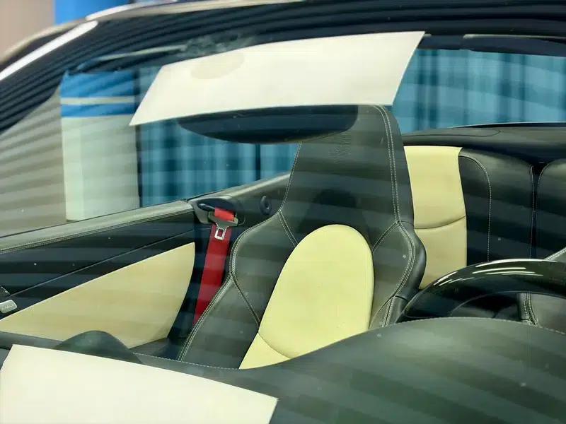 2010 Porsche 911 Turbo S Cabriolet 3.8T — миниатюра 17