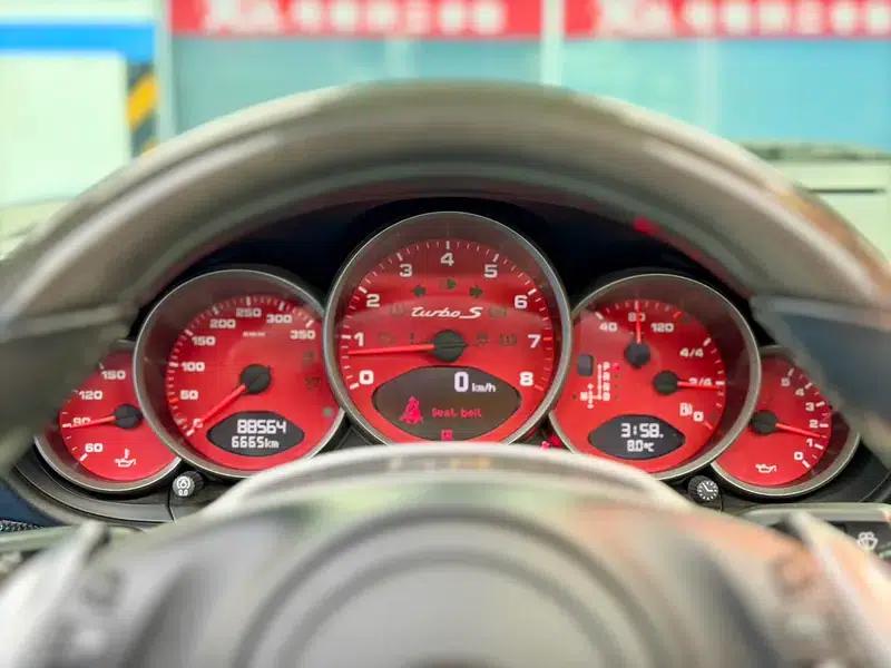2010 Porsche 911 Turbo S Cabriolet 3.8T — миниатюра 22