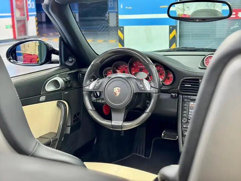 2010 Porsche 911 Turbo S Cabriolet 3.8T — миниатюра 26