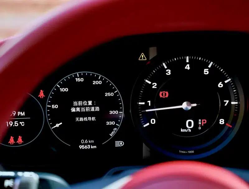 2023 Porsche 911 Carrera 3.0T — миниатюра 11
