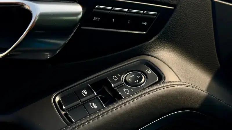 2016 Porsche 911 Carrera 3.0T — миниатюра 15