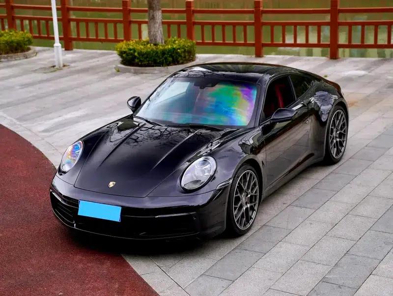 Porsche 911 2020 Carrera 4 3.0T — миниатюра 1