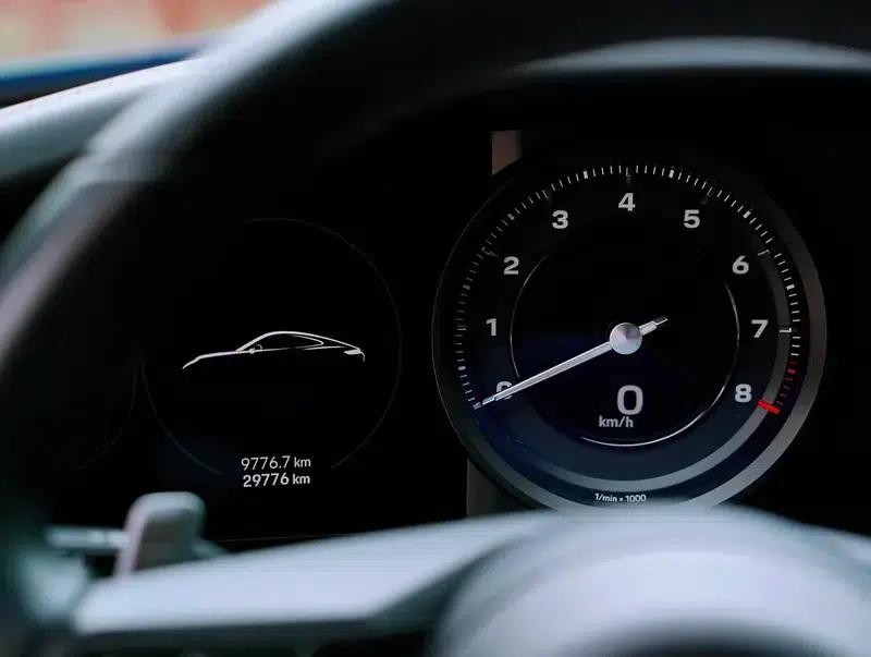 Porsche 911 2020 Carrera 4 3.0T — миниатюра 13