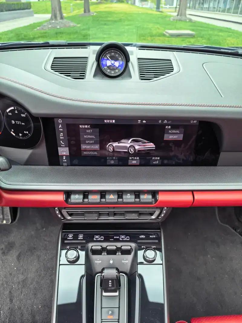 2020 Porsche 911 Targa 4 3.0T — миниатюра 14
