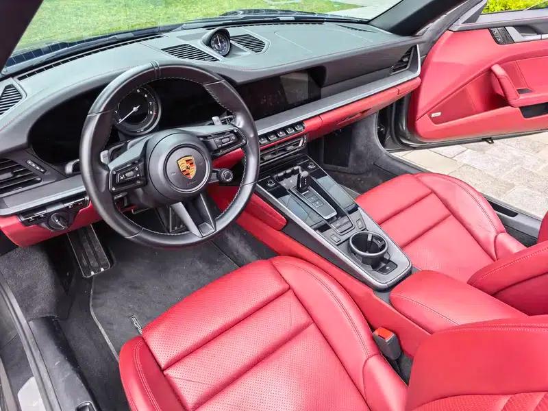 2020 Porsche 911 Targa 4 3.0T — миниатюра 33
