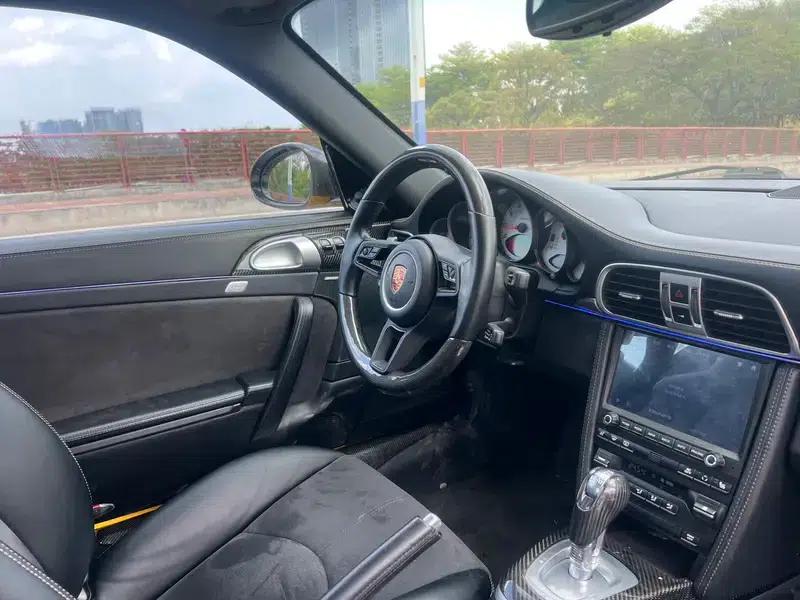 2010 Porsche 911 Carrera 3.6L — миниатюра 11
