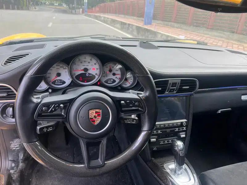 2010 Porsche 911 Carrera 3.6L — миниатюра 12