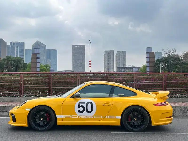 2010 Porsche 911 Carrera 3.6L — миниатюра 4