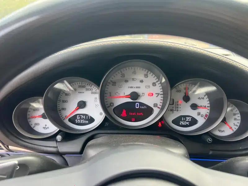 2010 Porsche 911 Carrera 3.6L — миниатюра 10