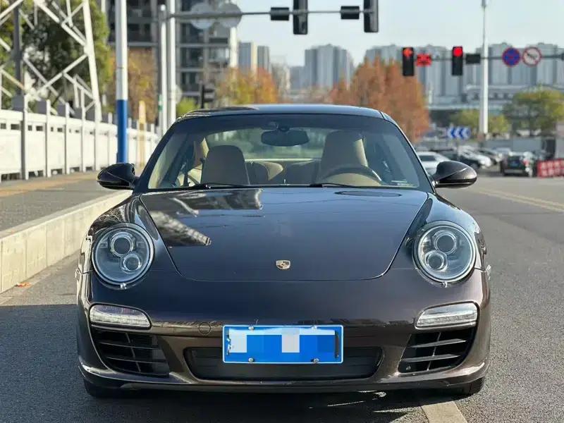 2010 Porsche 911 Carrera 3.6L — миниатюра 2