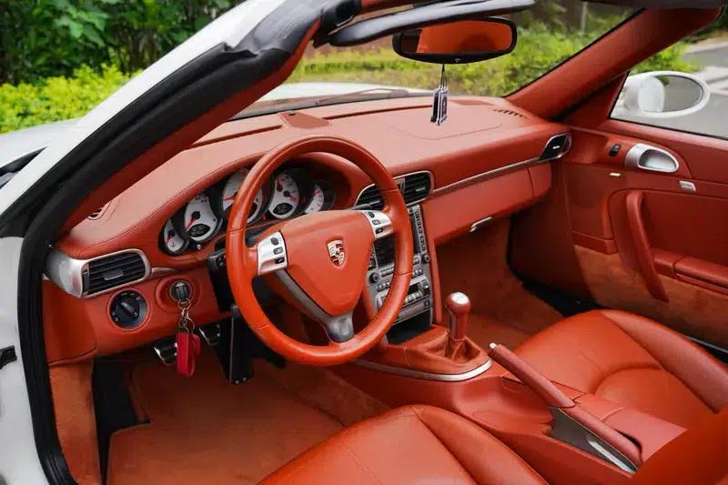 Porsche 911 2006 Carrera S Cabriolet MT 3.8L — миниатюра 28