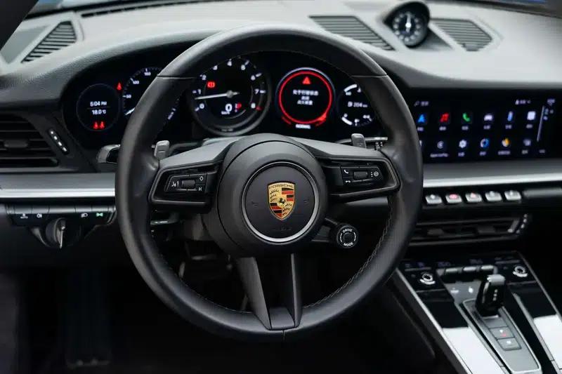 2023 Porsche 911 Carrera 3.0T — миниатюра 15