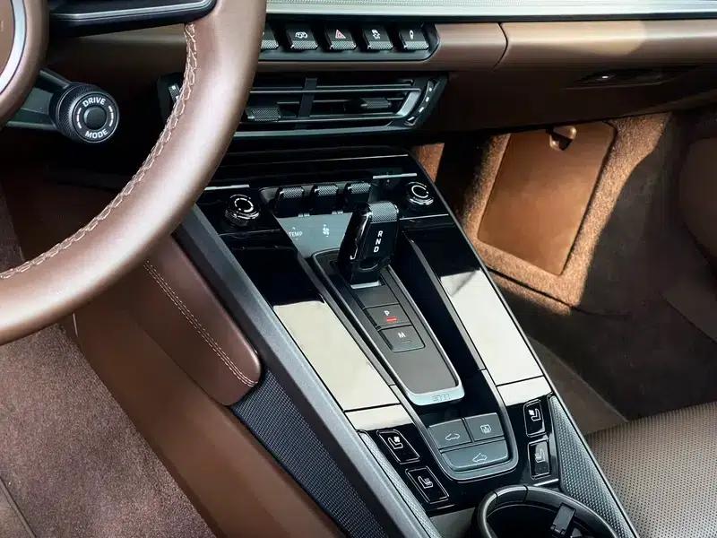 2023 Porsche 911 Carrera 3.0T — миниатюра 12