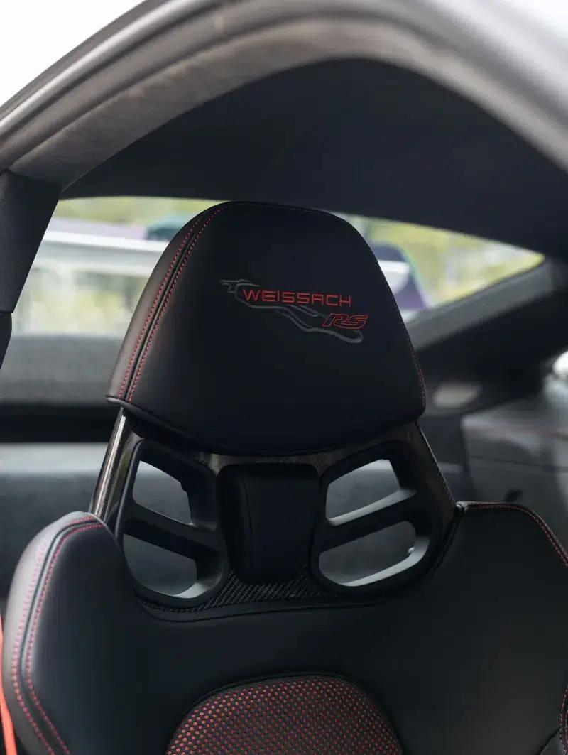 2023 Porsche 911 4.0L Automatic Rear-Wheel Drive 2-Seater (Parallel Import) — миниатюра 20