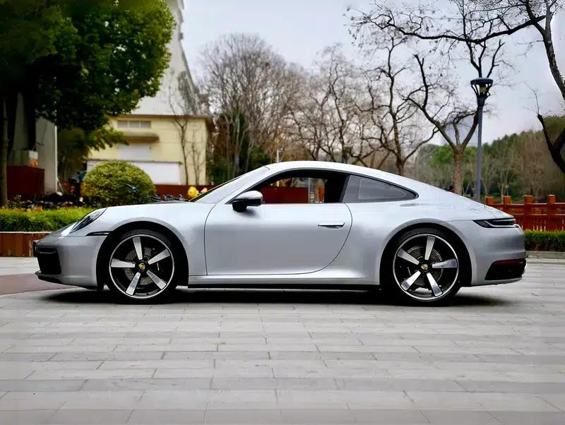 2022 Porsche 911 Carrera 3.0T — миниатюра 3