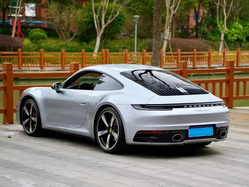2022 Porsche 911 Carrera 3.0T — миниатюра 4