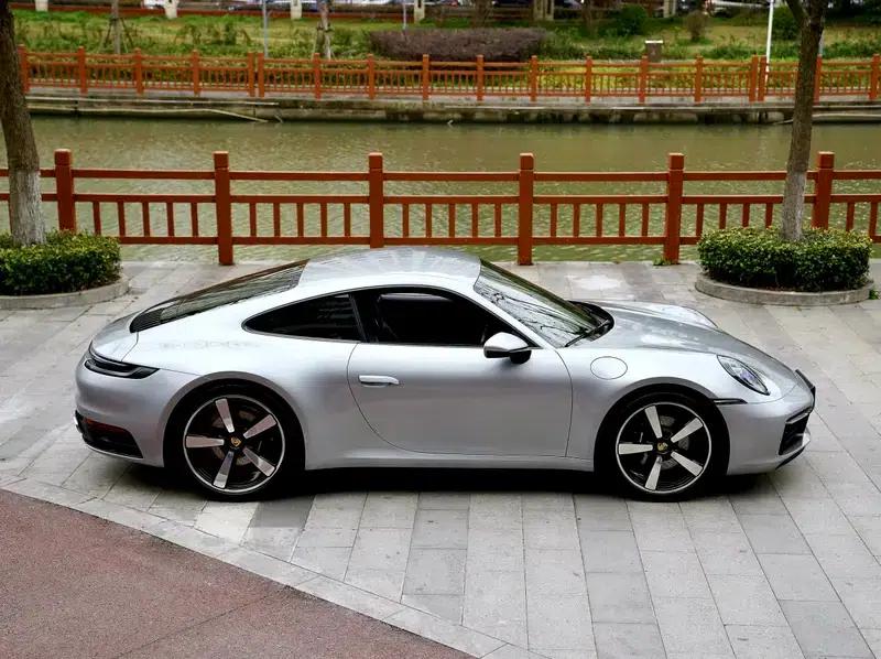 2022 Porsche 911 Carrera 3.0T — миниатюра 7