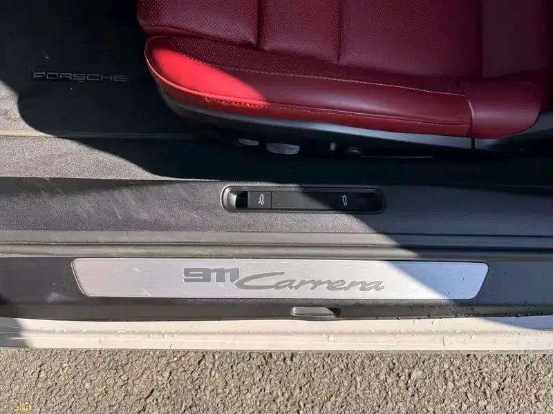 2023 Porsche 911 Carrera 3.0T — миниатюра 7