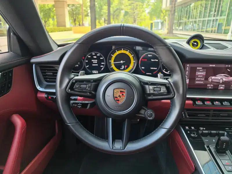Porsche 911 2019 Carrera 4S 3.0T — миниатюра 17