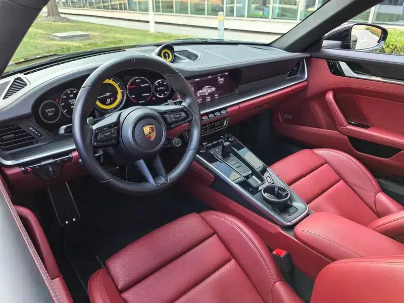 Porsche 911 2019 Carrera 4S 3.0T — миниатюра 20